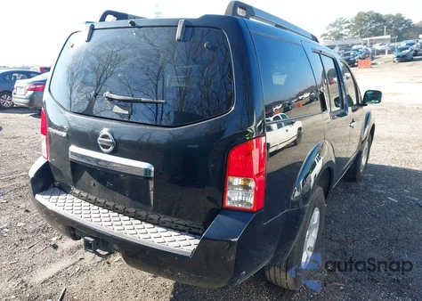 2011 Nissan Pathfinder S z USA, uszkodzony, nr VIN 5N1AR1NN1BC630627